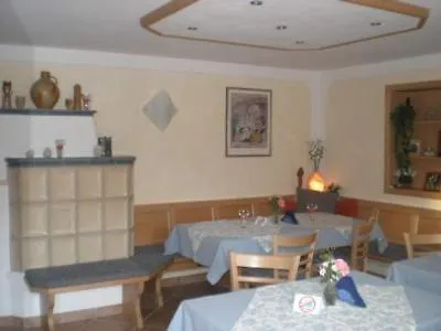 Haus Tschakert Pensión